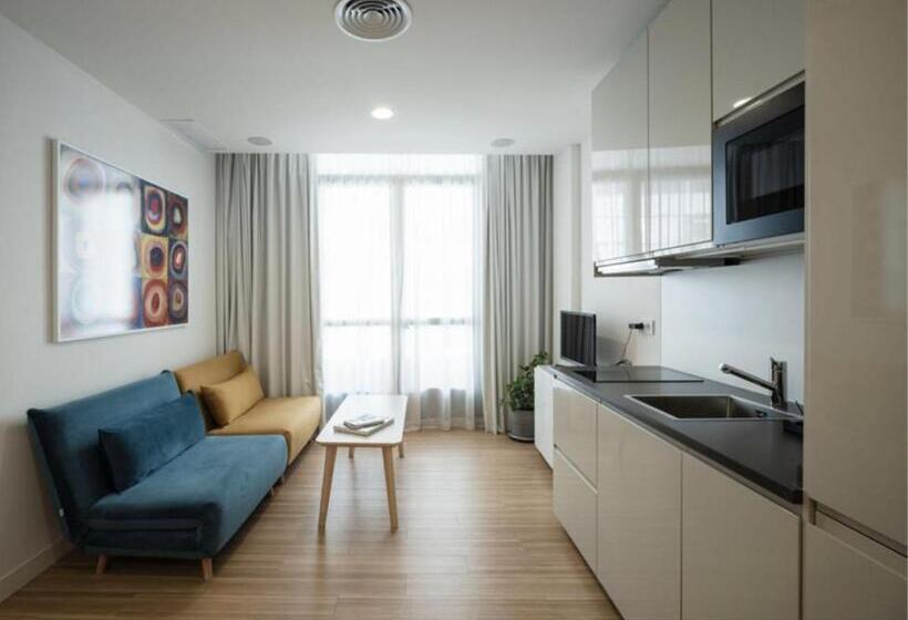 آپارتمان 1 خوابه با بالکن, Mush Room Apartamentos