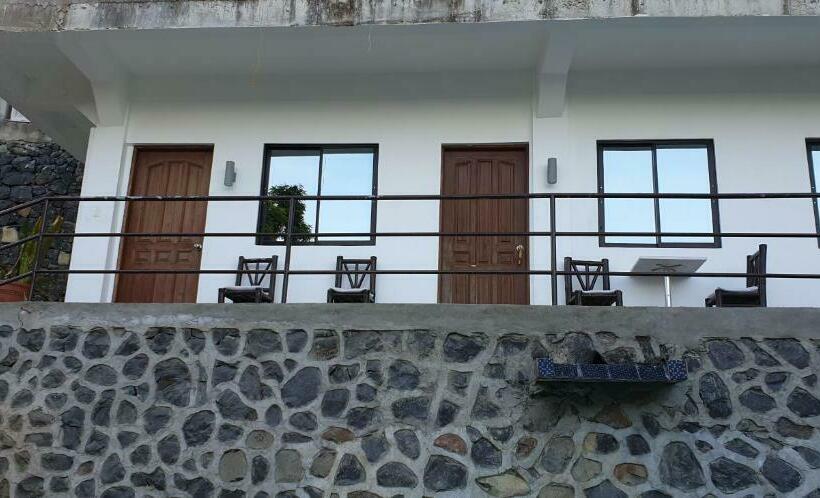 Номер Стандарт Вид на Бассейн, Raya Del Sol Dive Resort