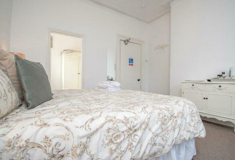 Номер Deluxe, Dolafon Guest House