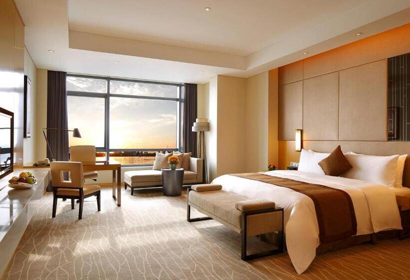 Номер Deluxe Кровать Кинг, Crowne Plaza Yangzhou, An Ihg
