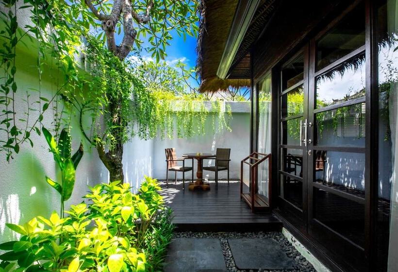Вилла 1 Спальня, Lembongan Beach Club & Resort