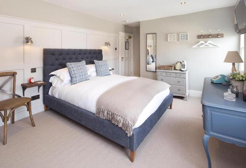 Номер Deluxe, The George Townhouse