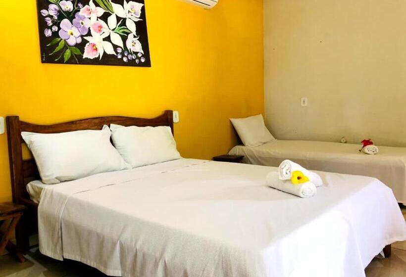 Четырехместный Номер Стандарт с Балконом, Caraiva Recanto Pousada De Ferias