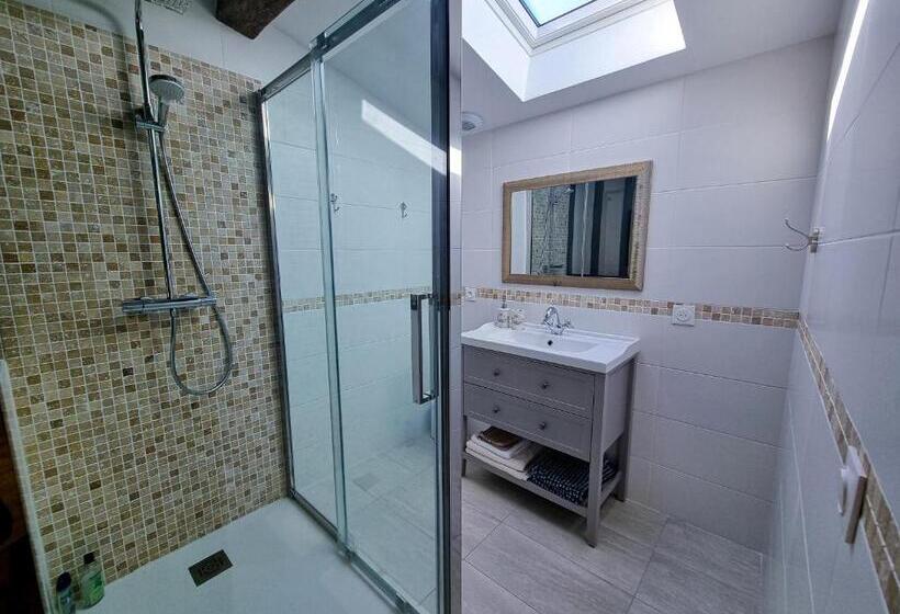 Дом 2 Спальни, Chateau Erigoye