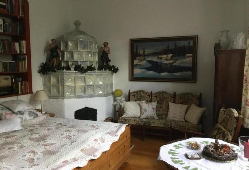 Студио Стандарт Вид на Сад, Villa Magdi Vendégház