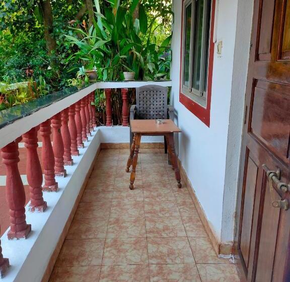 经济房, Casa De Olga