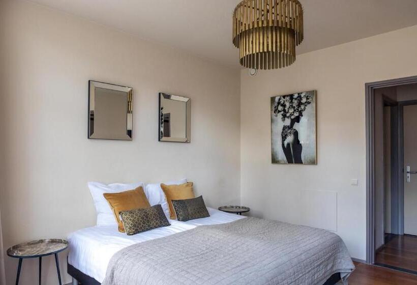 Номер Deluxe с Балконом, Boutique Hotel No5