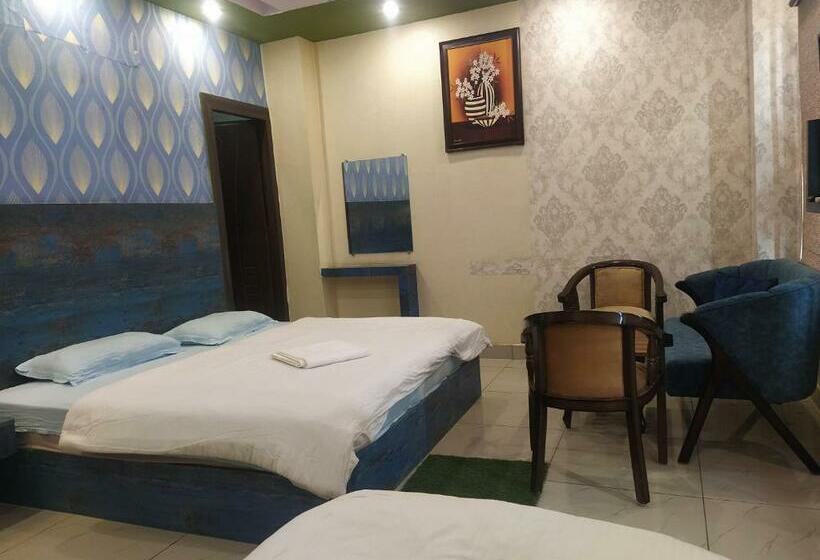 Номер Deluxe, Geeta Residency Haridwar