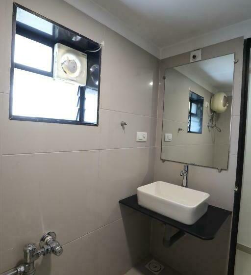 Номер Economy, Shagun Rooms & Banquet, Surat