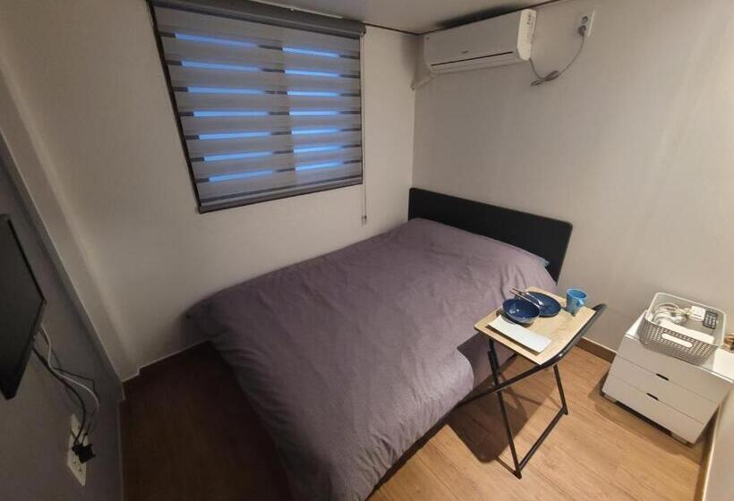 スタンダードルーム, Olive Hostel Myeongdong