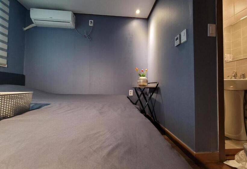 スタンダードルーム, Olive Hostel Myeongdong