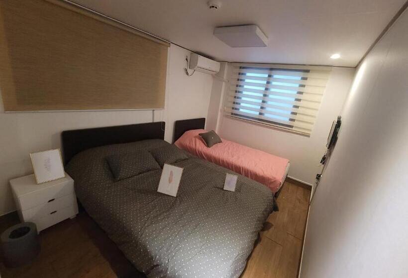 デラックストリプルルーム, Olive Hostel Myeongdong