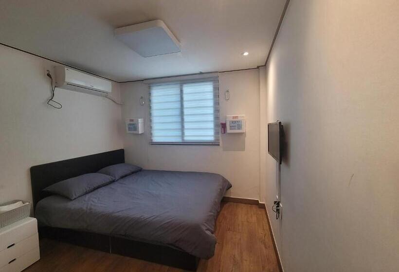 スタンダードルーム, Olive Hostel Myeongdong