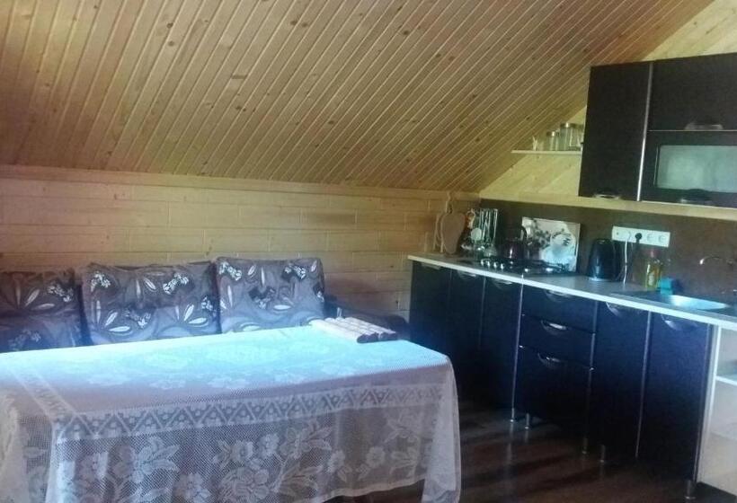 Люкс с Балконом, котедж хата рибака