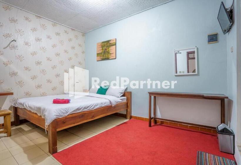 Номер Economy, Nafisa Homestay Syariah Near Jatim Park 3 Batu Mitra Reddoorz