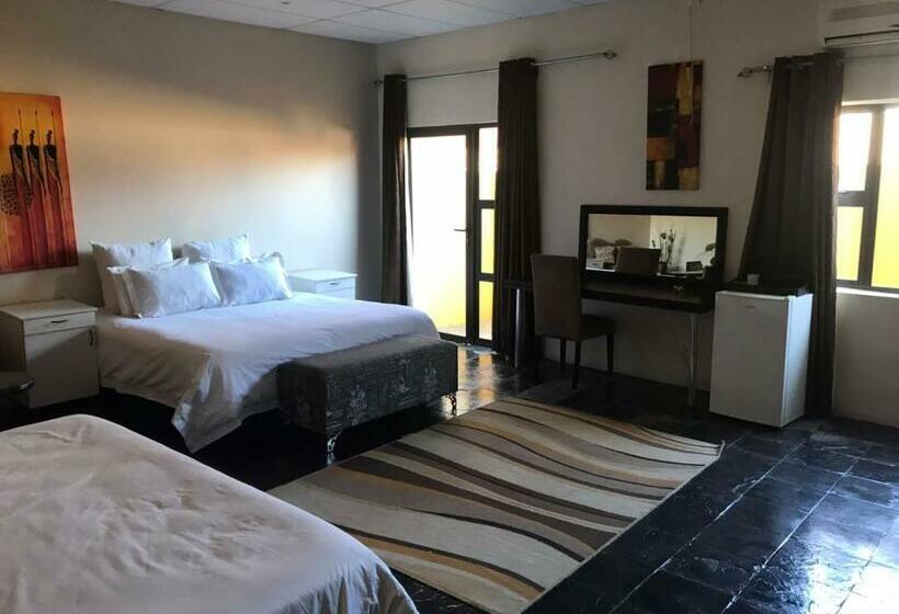 Семейный Номер, Motseng Guesthouse