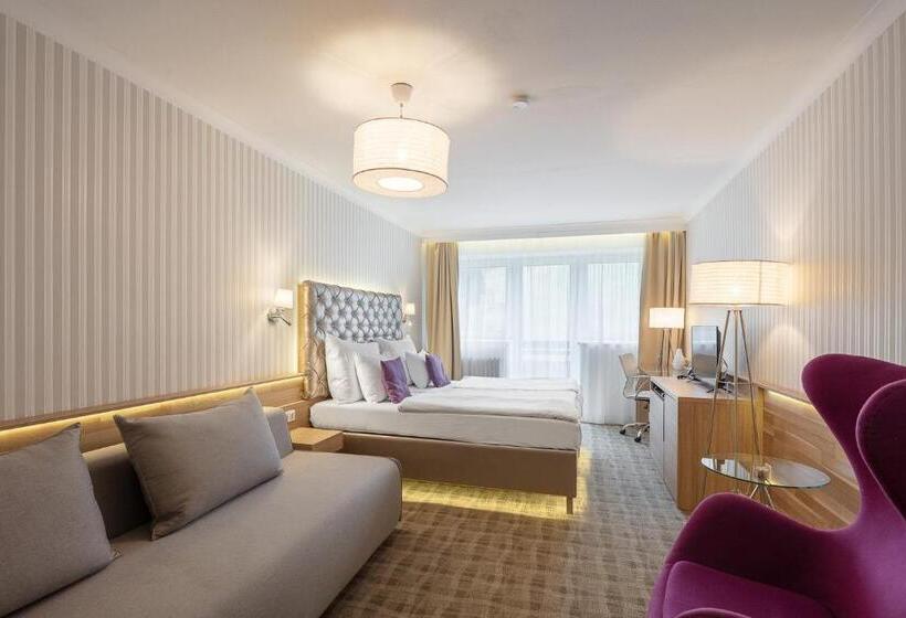 带阳台的豪华间, Pytloun Wellness Hotel Harrachov