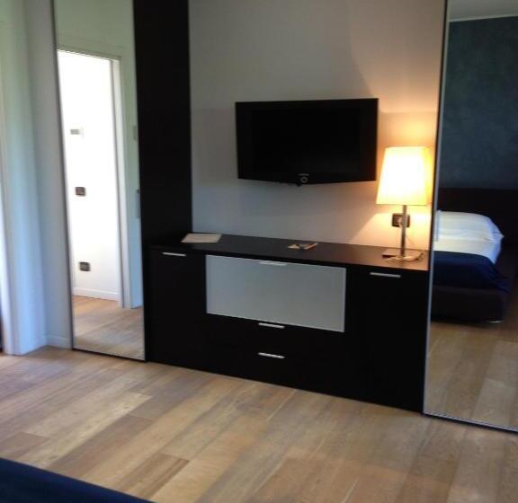 주니어 스위트, Joia Hotel & Luxury Apartments