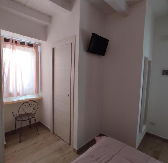 اتاق استاندارد, B&b La Maison Del Borgo Antico