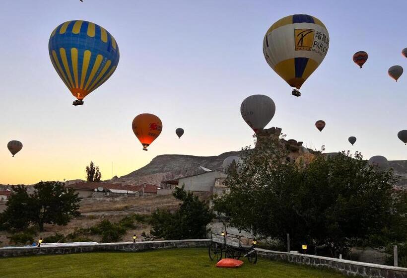 Люкс, Jacob S Cave Suites  Cappadocia