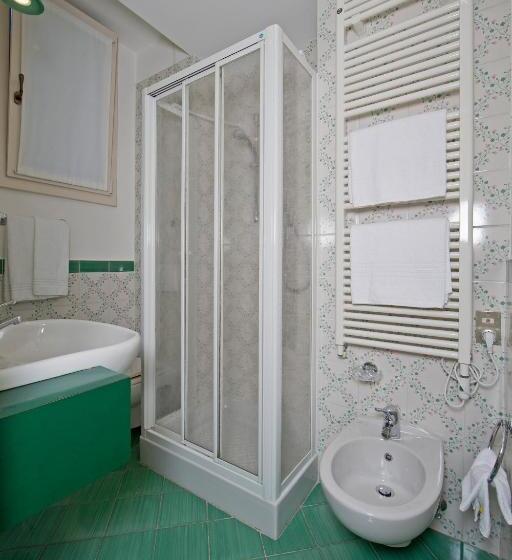 Номер Стандарт Вид на Горы, Villa Marie