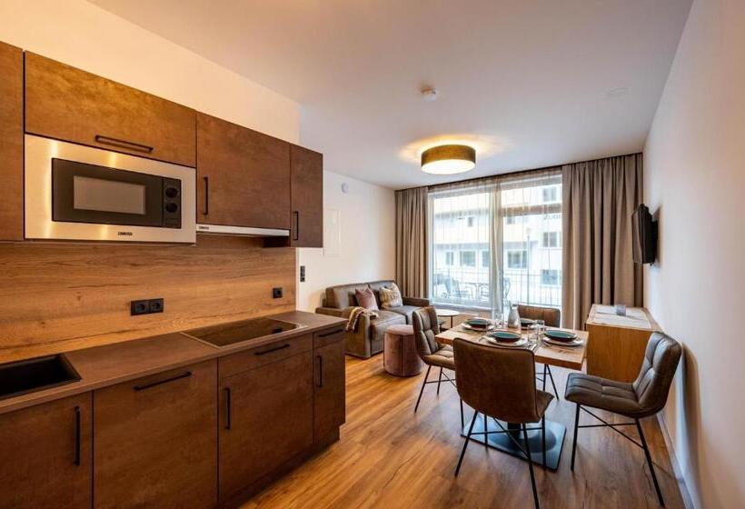 Апартаменты 1 Спальня с Террасой, Rustika   Appartements & Spa