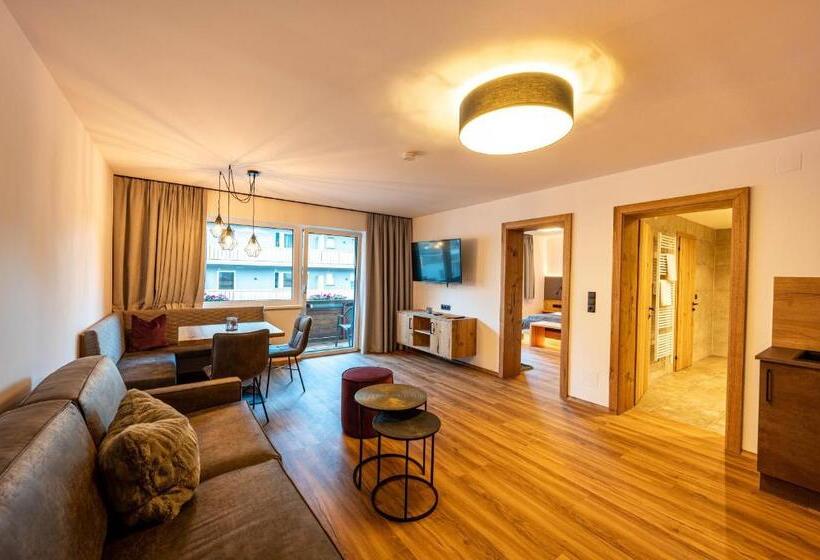 Апартаменты 1 Спальня с Балконом, Rustika   Appartements & Spa