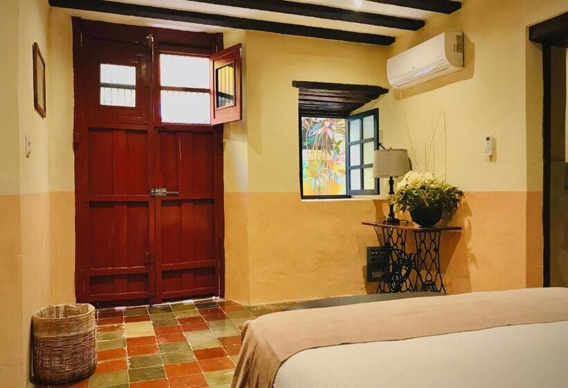 家庭套房, Casa Tia Micha