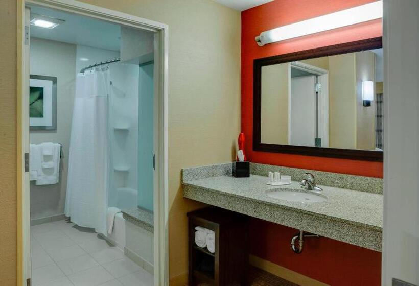 Люкс Кровать Кинг, Courtyard By Marriott Indianapolis Noblesville
