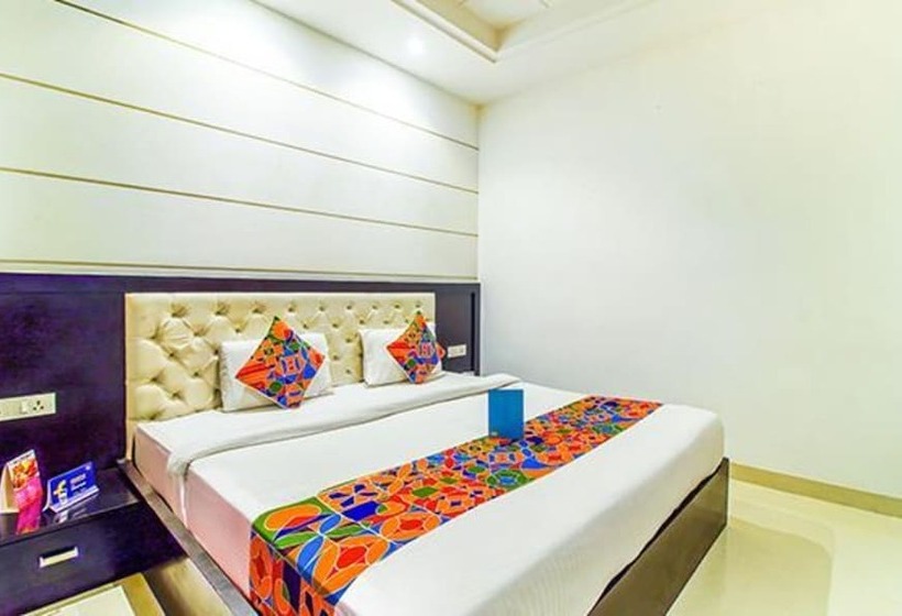 Номер Deluxe, Fabhotel Transit Delhi Airport