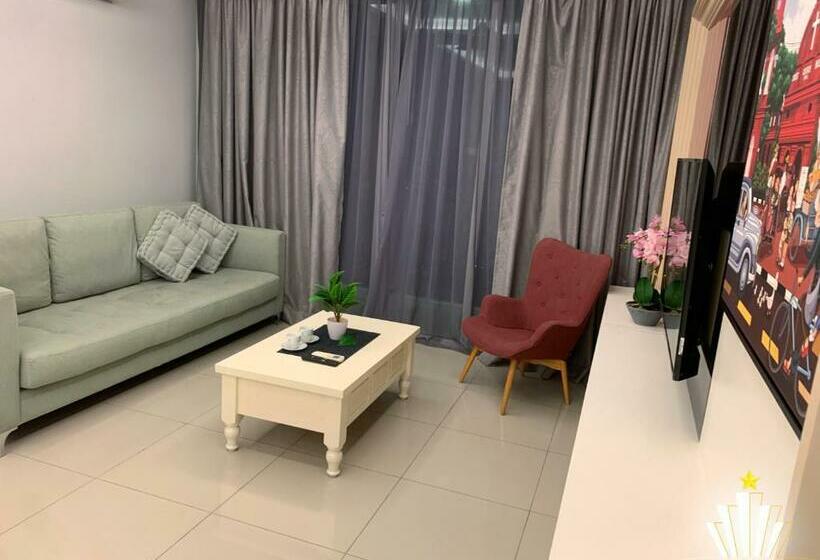 Apartament 3 Dormitoris, The Shore Hotel & Residences By La Vista
