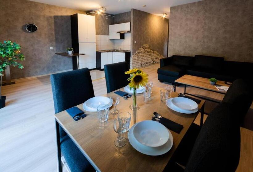 شقة غرفة نوم واحدة مزودة بشُرفة, Apartamenty Katowice By Lantier   Bytom   Chorzów