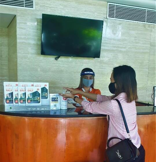 Номер Стандарт, Harris Hotel Kuta Galleria   Bali