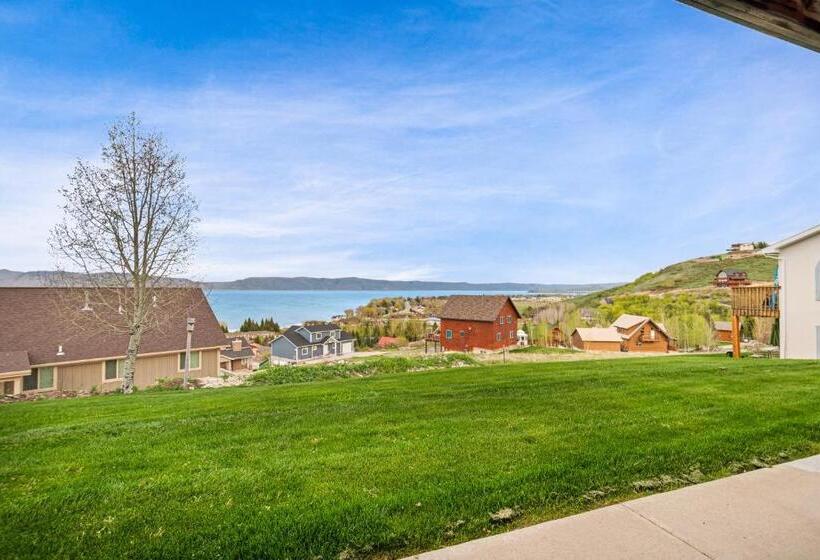 Апартаменты 2 Спальни, Harbor Village Lakeview Condo 9023