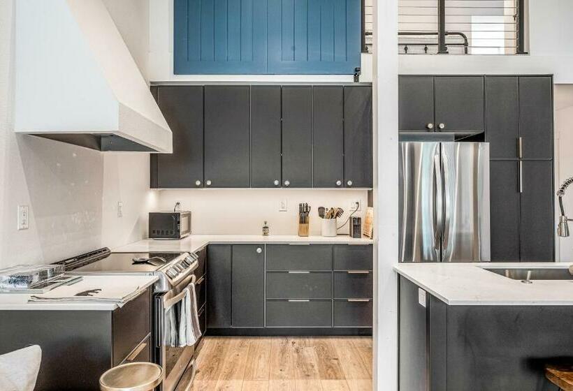 Апартаменты 2 Спальни, Fish Creek Point