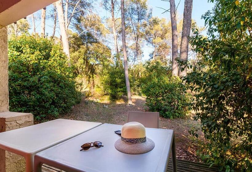 Бунгало Стандарт, Belambra Clubs La Colle Sur Loup   Les Terrasses De Saint Paul De Vence
