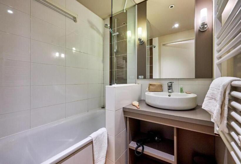 Апартаменты 2 Спальни с Террасой, Pierre & Vacances Residence Le Chant Des Oiseaux