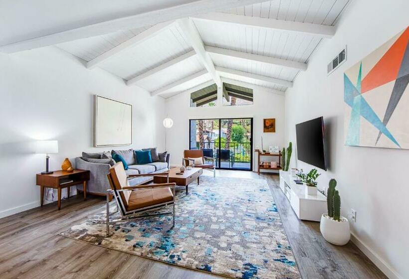Huoneisto 3 Makuuhuonetta, Mountain View Modern Condo Permit# 4340