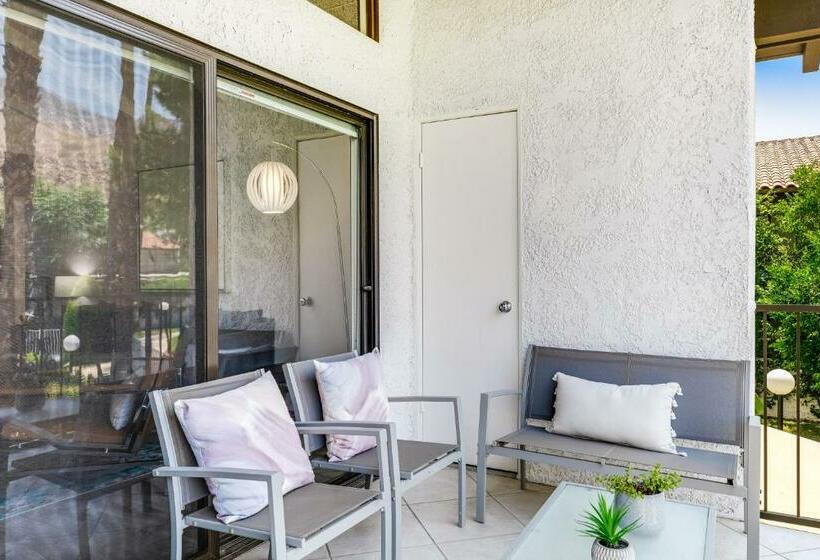 Huoneisto 3 Makuuhuonetta, Mountain View Modern Condo Permit# 4340