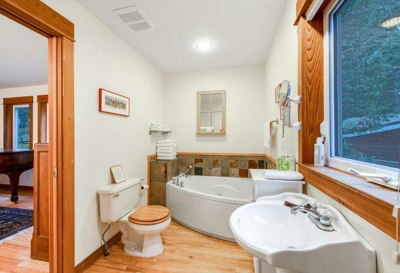 חדר סטודיו סטנדרד, Bainbridge Island Retreat