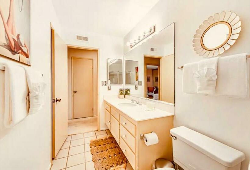 Апартаменты 3 Спальни, Palm Desert Charm Permit# Str2022 0119