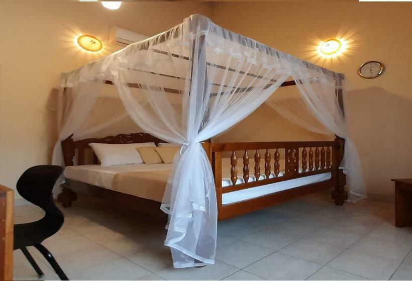 اتاق لوکس, Kandy Bliss Lounge