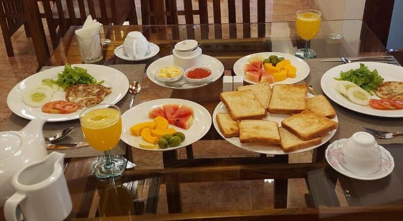 اتاق لوکس, Kandy Bliss Lounge