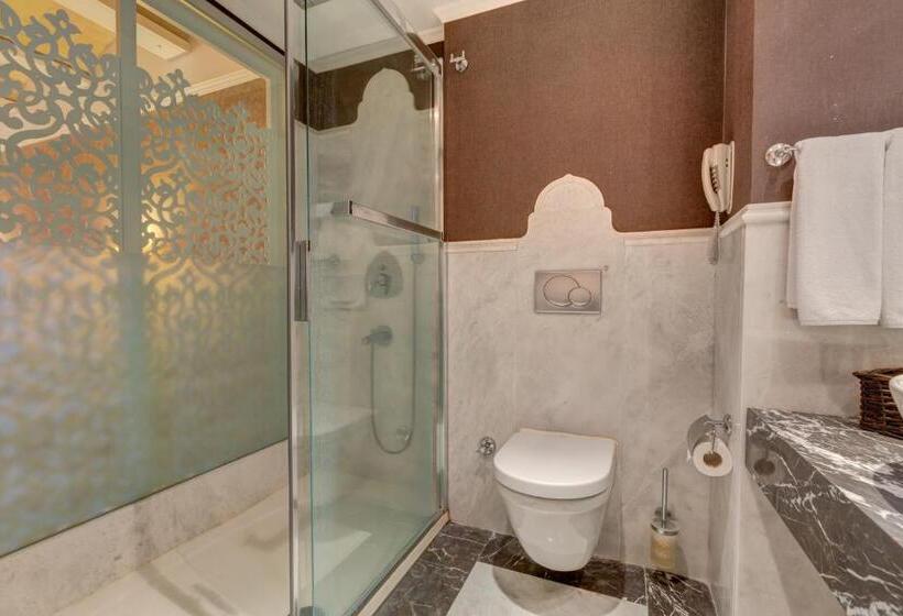 Suite, Antmare