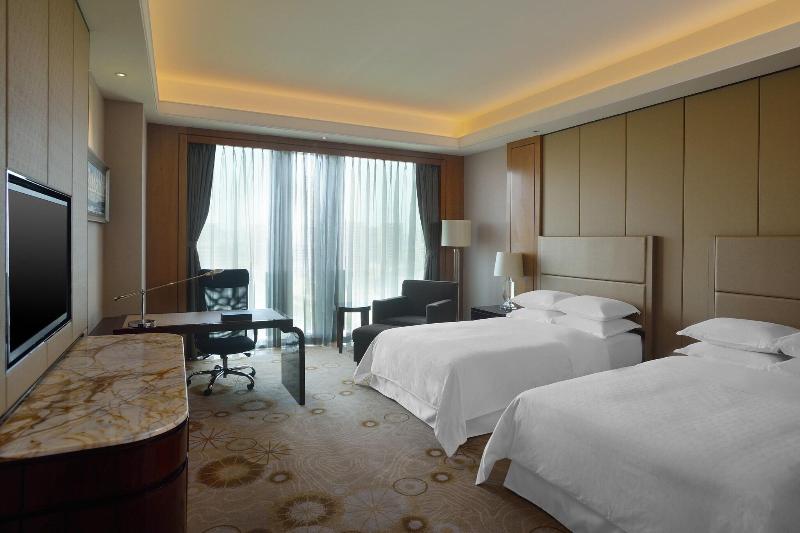 Номер Стандарт, Hampton Inn By Hilton Lloydminster