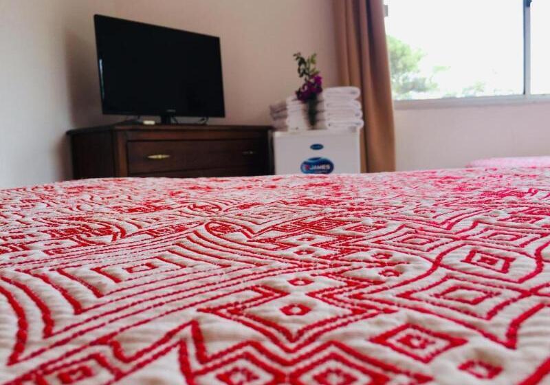 Номер Стандарт, Hampton Inn By Hilton Lloydminster