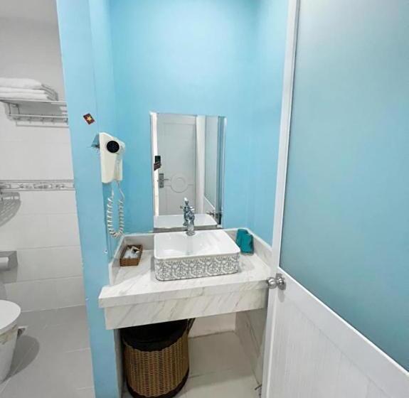 اتاق لوکس, Valentine Luxury Hotel   31 Bui Vien Street