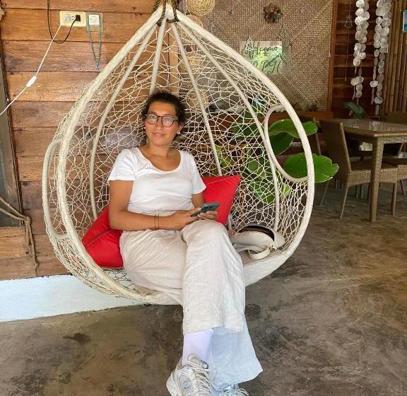 اتاق لوکس, Bohol Island Homestay