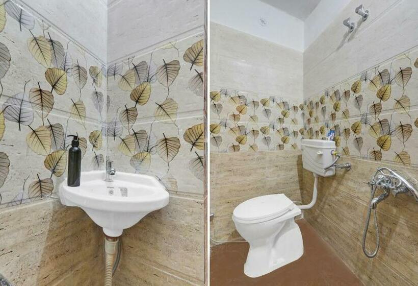 Трехместный Номер Классика, Super Hotel O Sr Grand
