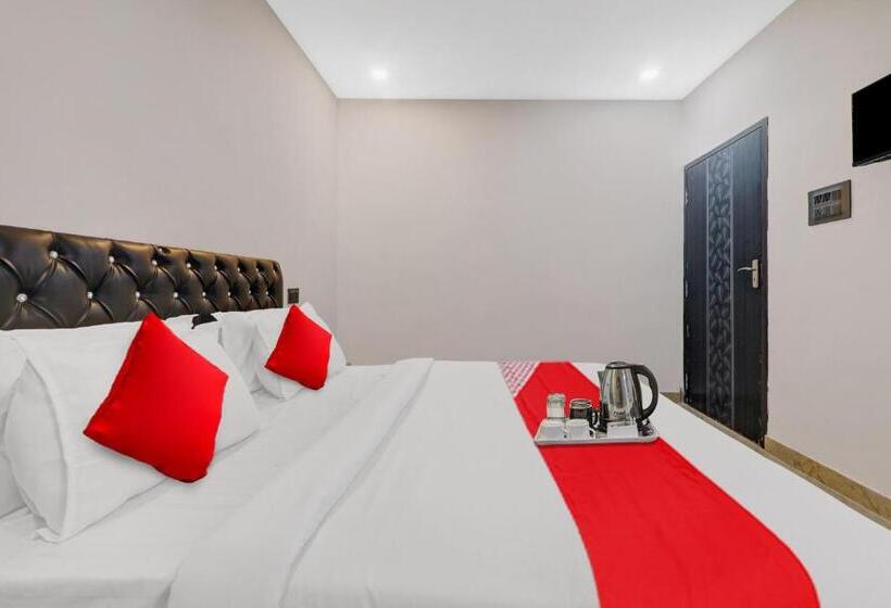 Трехместный Номер Классика, Super Hotel O Sr Grand